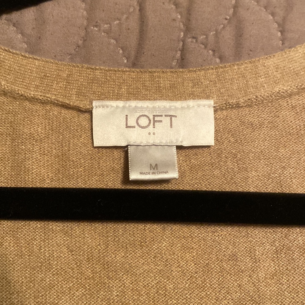 Guess & loft cardigans. - Picture 8 of 10